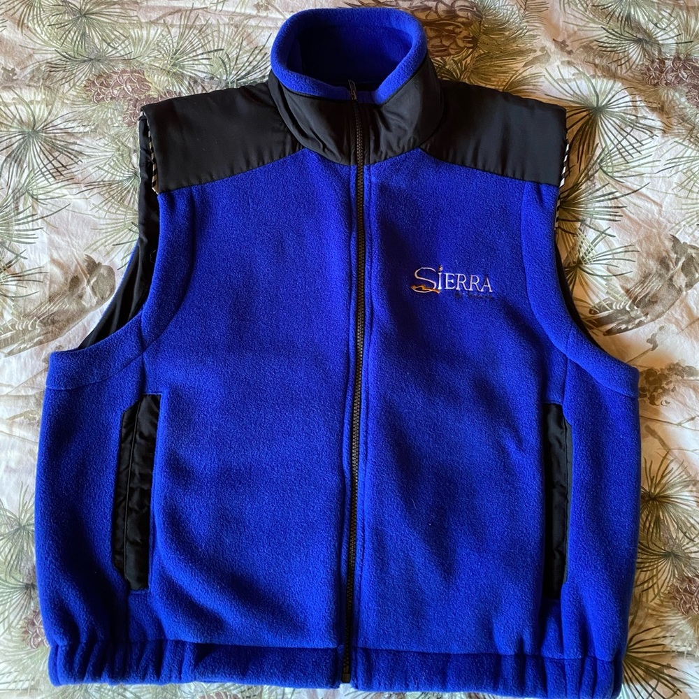 Serra at Tahoe Blue and Black Men's Vest